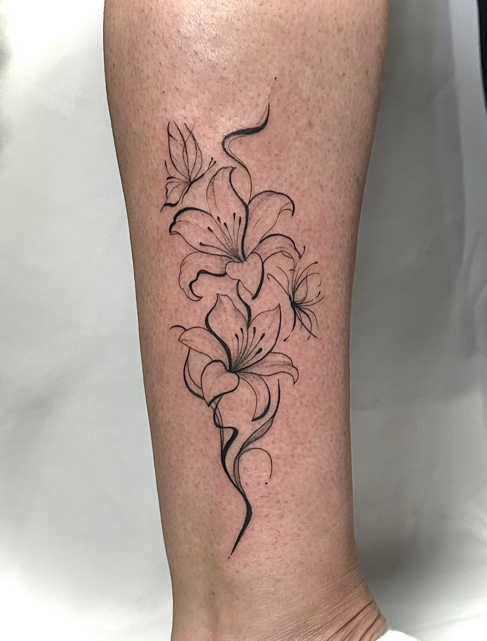 Tatouage fine line par Luluslash — 3